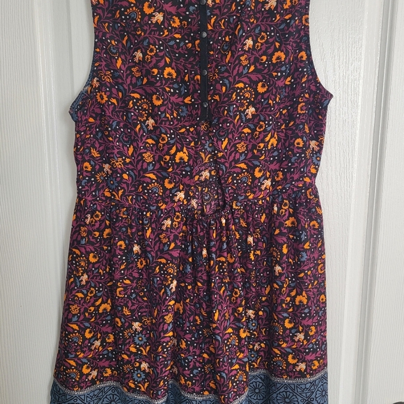 Ecote Dress - Picture 2 of 6